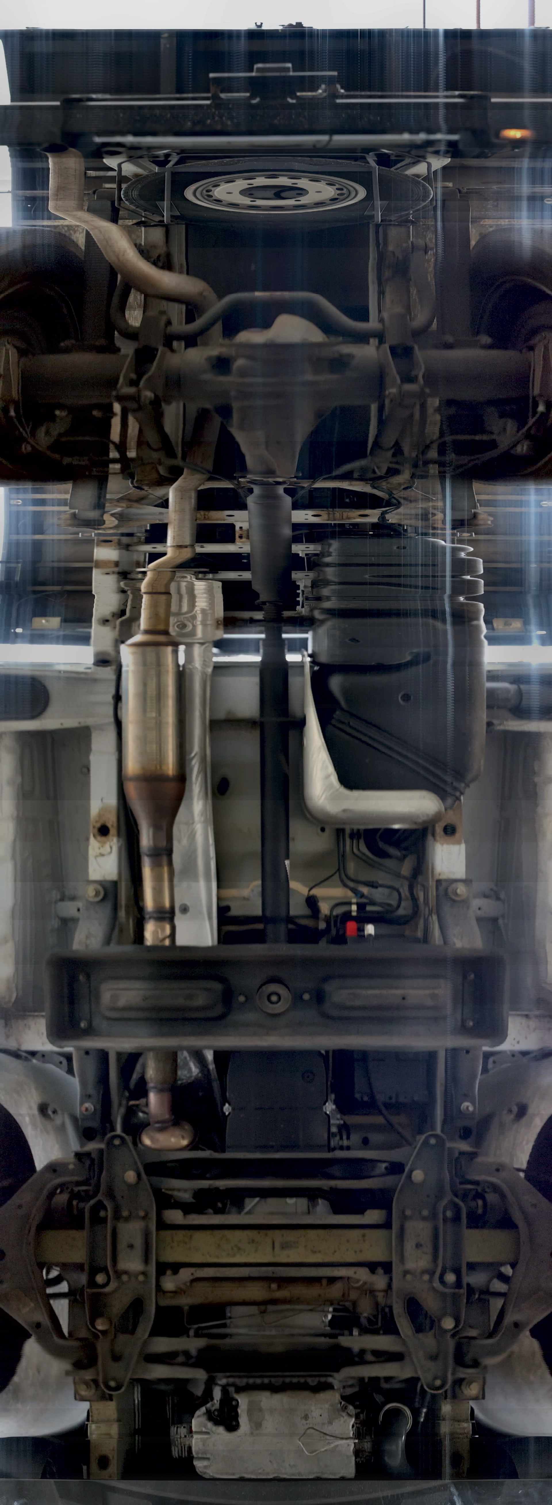 Vehicle undercarriage