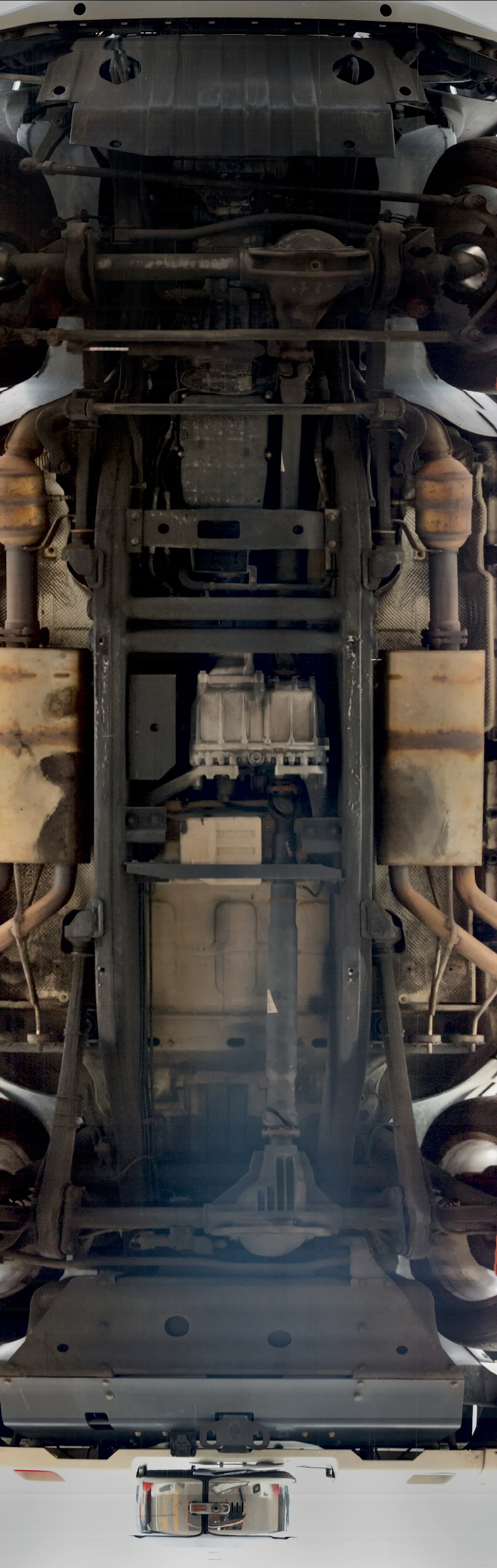Vehicle undercarriage