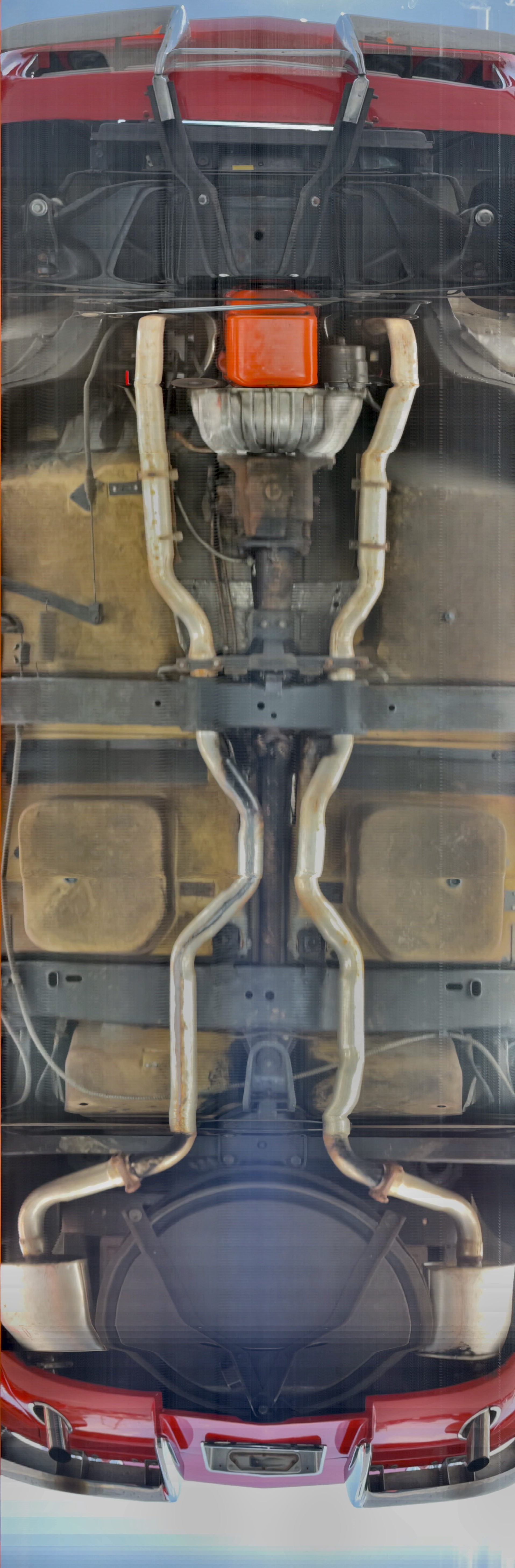 Vehicle undercarriage