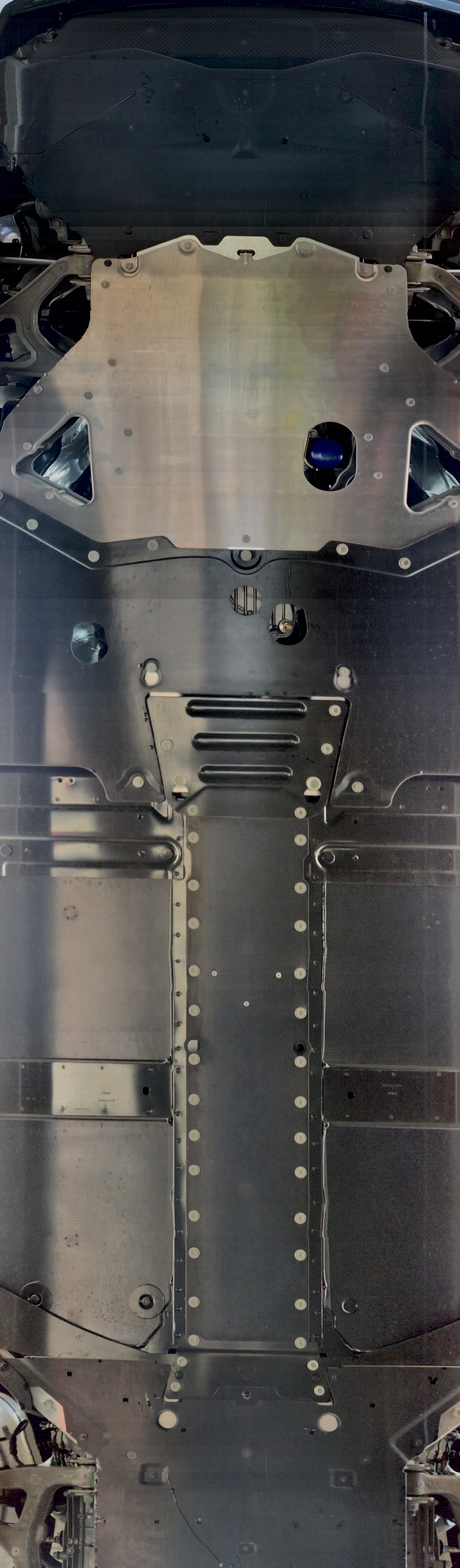 Vehicle undercarriage