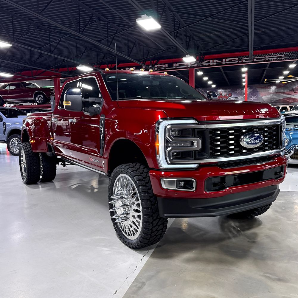 2025 Ford F-350 Super Duty Platinum