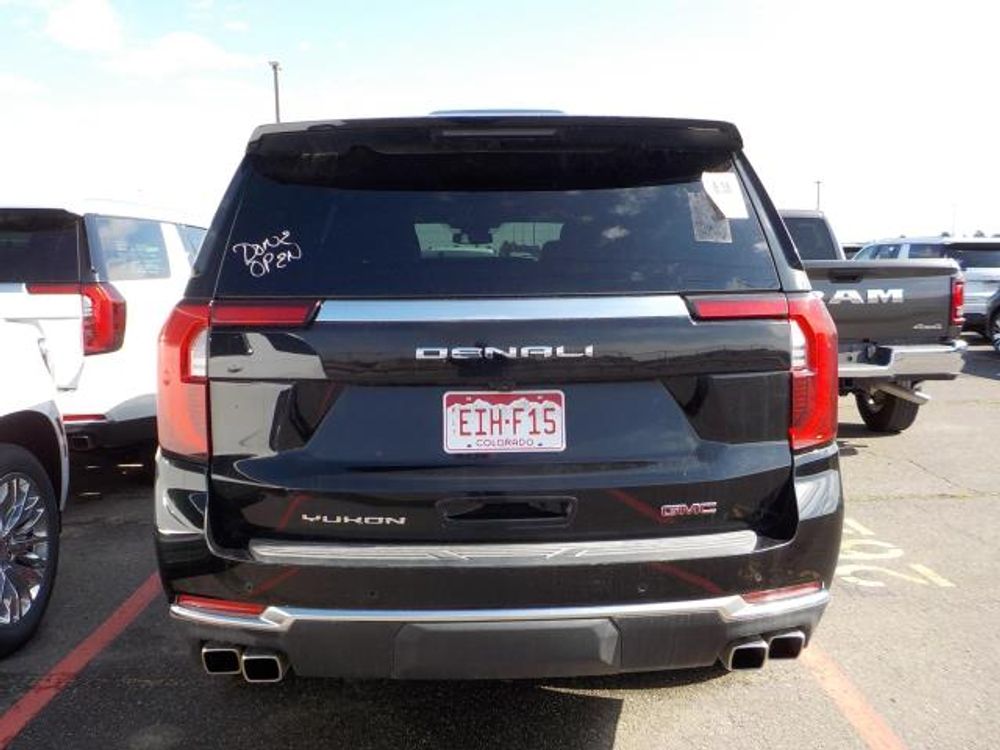 2025 GMC Yukon XL Denali
