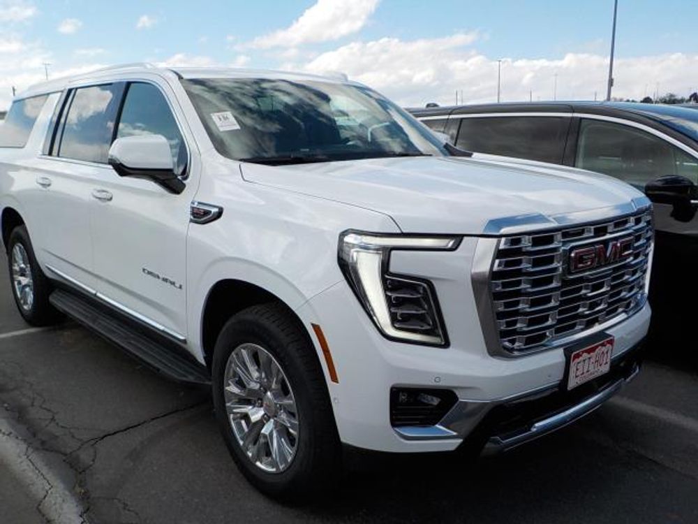 2025 GMC Yukon XL Denali