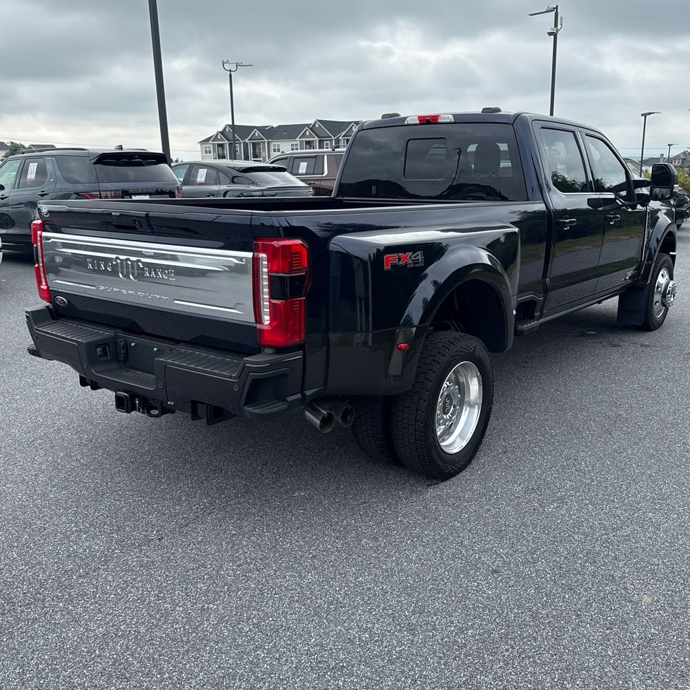 2025 Ford F-450 Super Duty King Ranch
