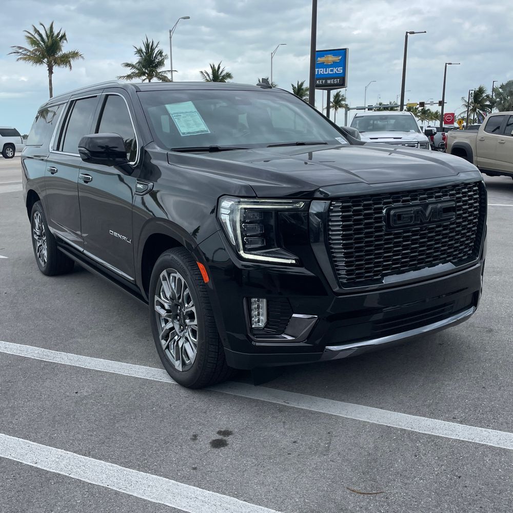 2024 GMC Yukon XL Denali Ultimate