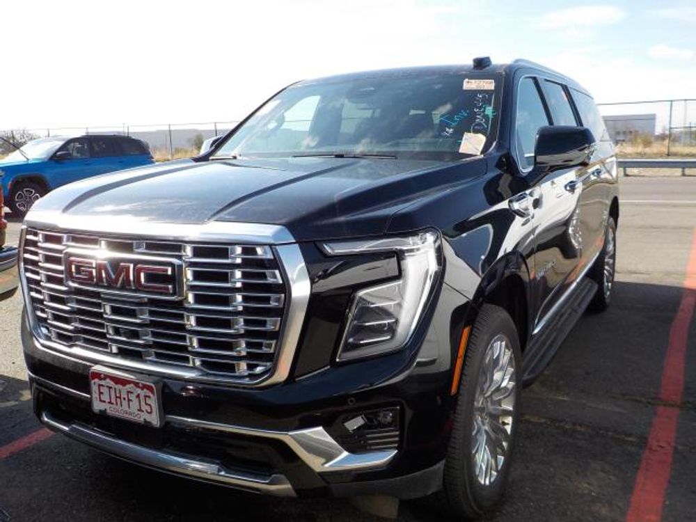 2025 GMC Yukon XL Denali