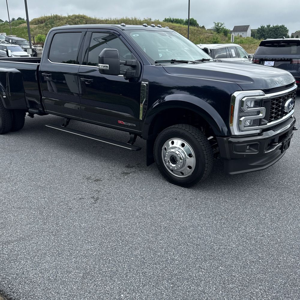 2025 Ford F-450 Super Duty King Ranch
