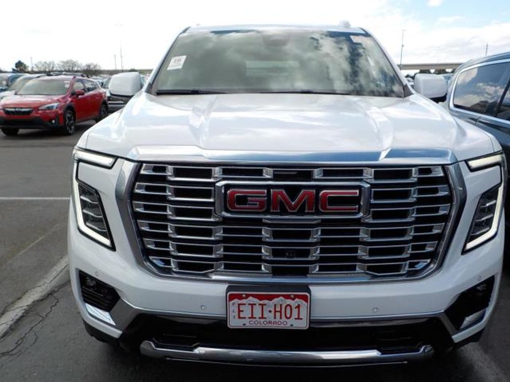 2025 GMC Yukon XL Denali
