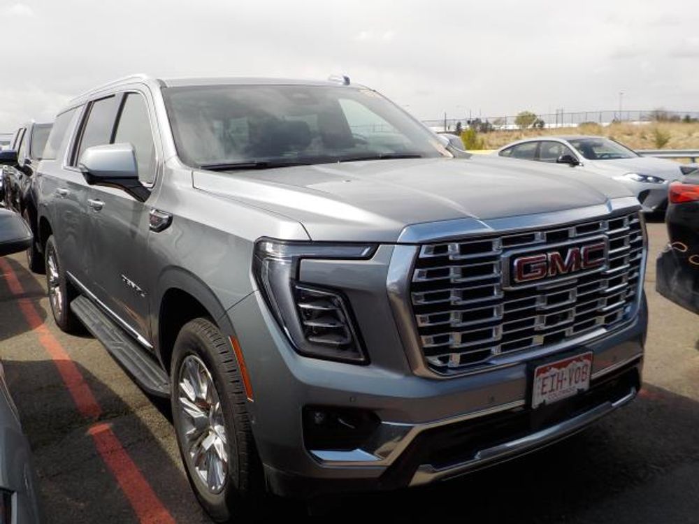 2025 GMC Yukon XL Denali