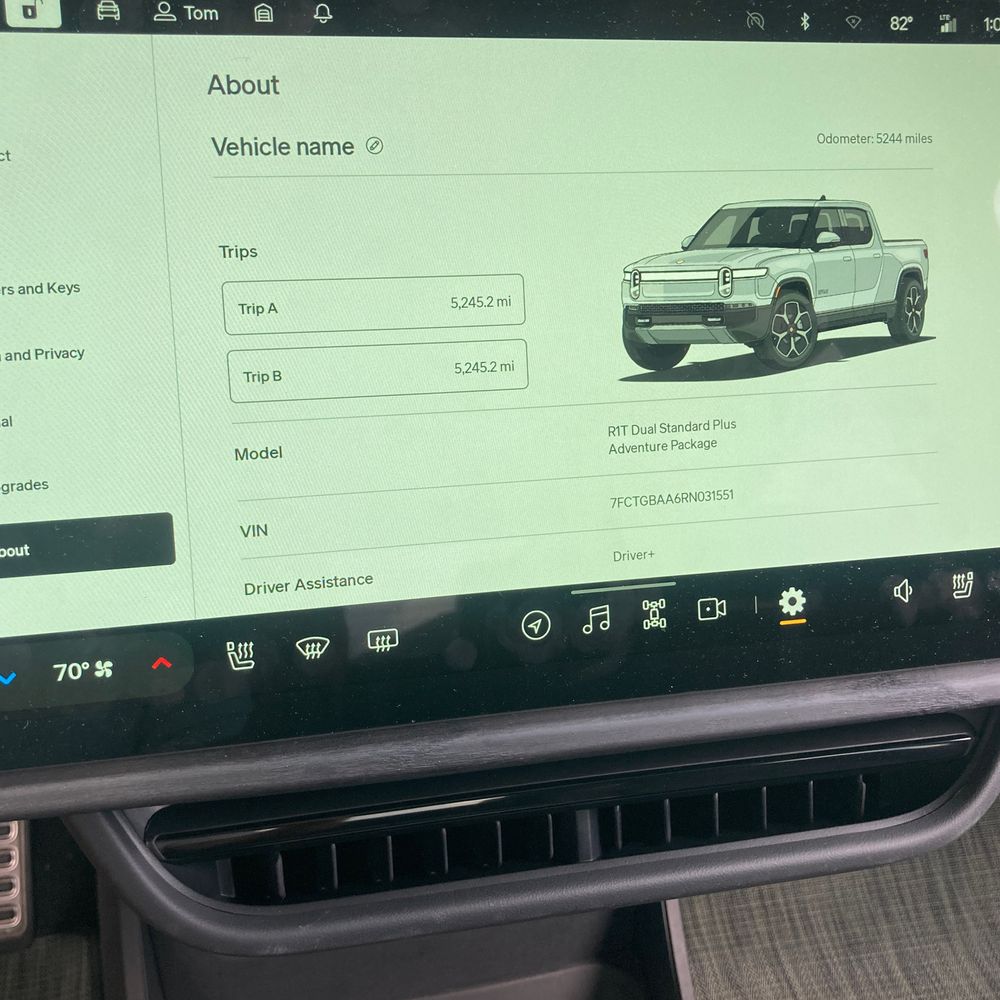2024 Rivian R1T Adventure Dual-Motor