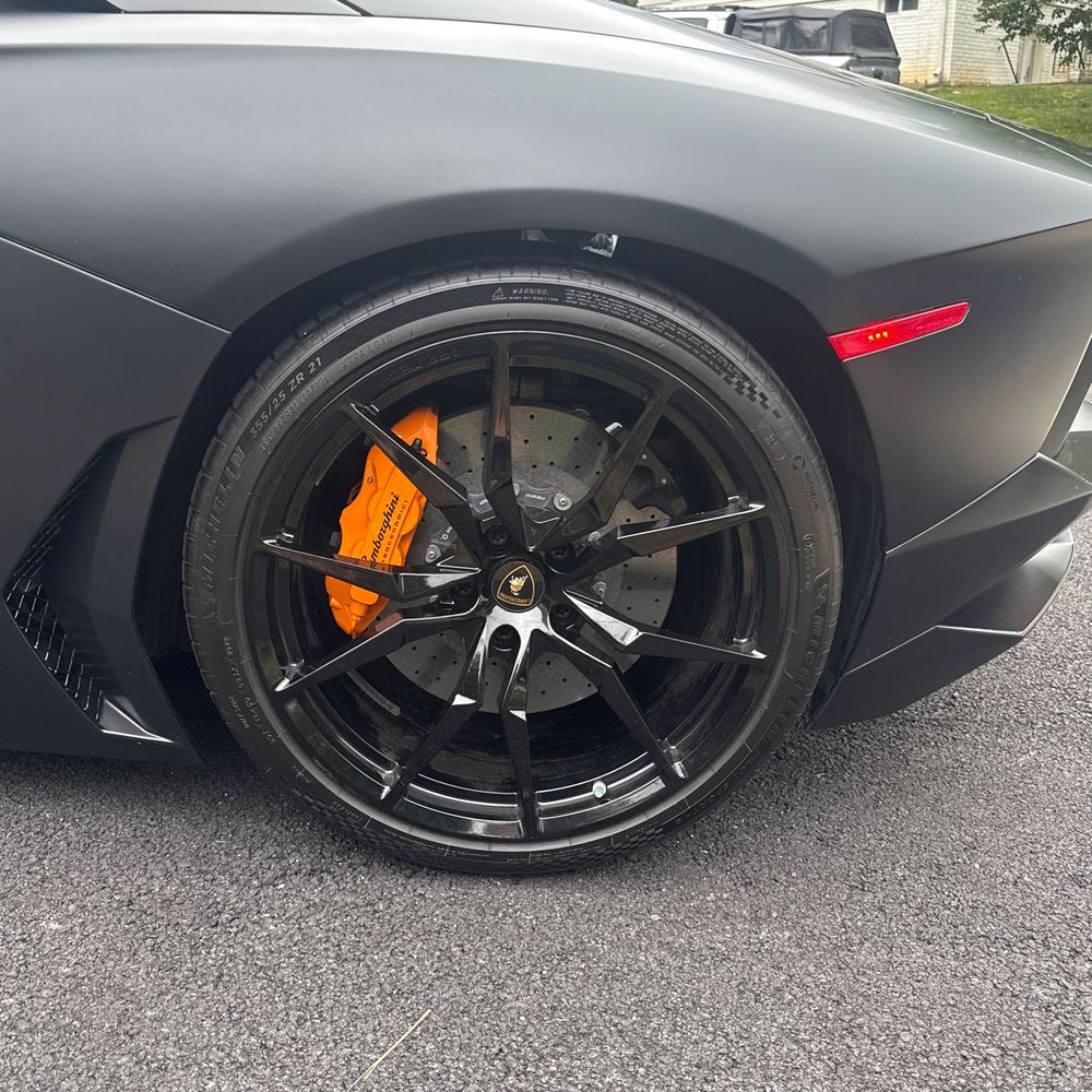 2013 Lamborghini Aventador LP 700-4