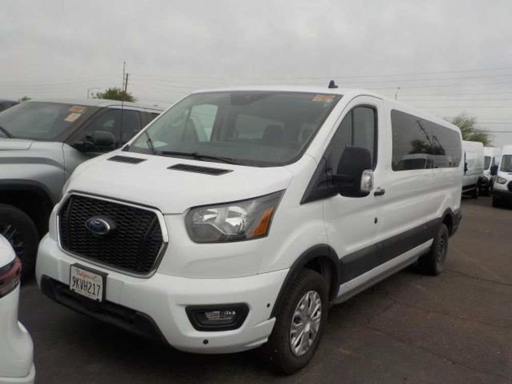 2024 Ford Transit Passenger Wagon XLT