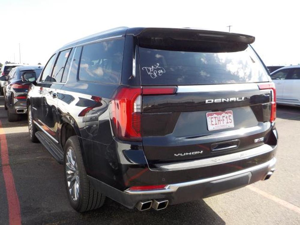 2025 GMC Yukon XL Denali