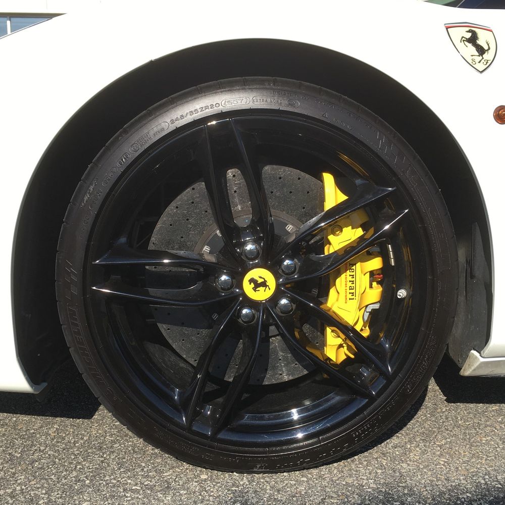 2016 Ferrari 488 GTB