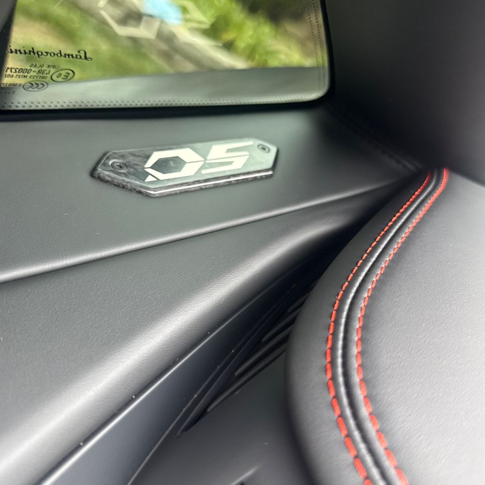 2013 Lamborghini Aventador LP 700-4