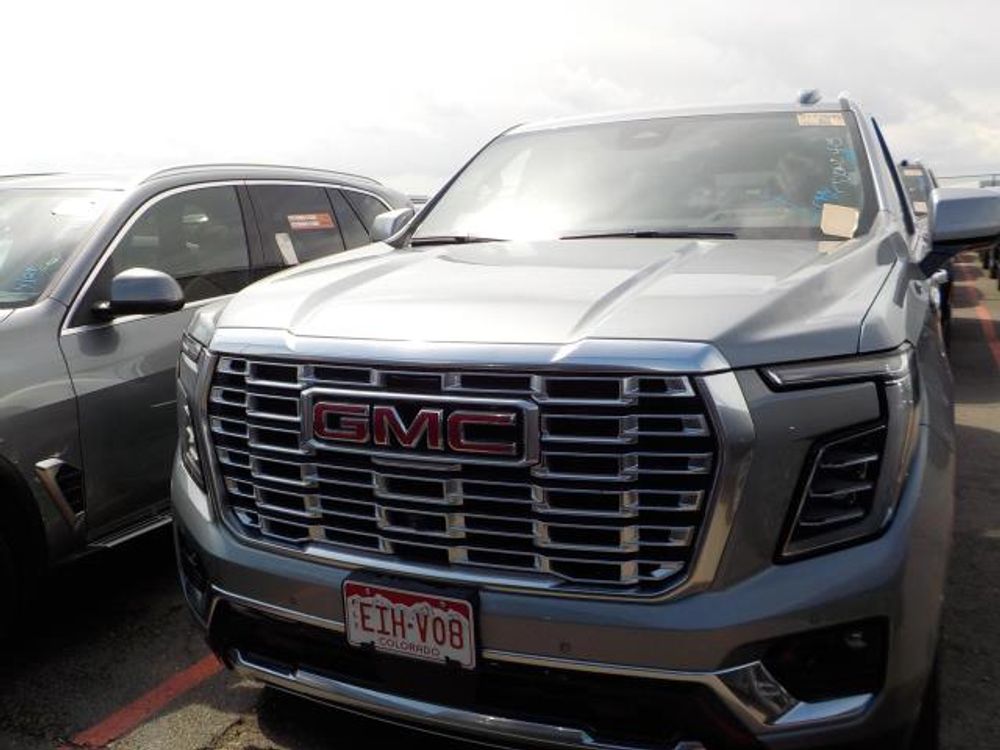 2025 GMC Yukon XL Denali