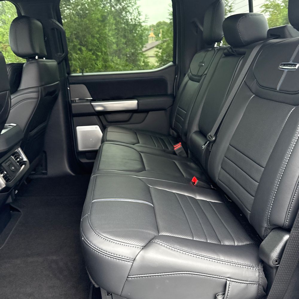 2025 Ford F-450 Super Duty Platinum