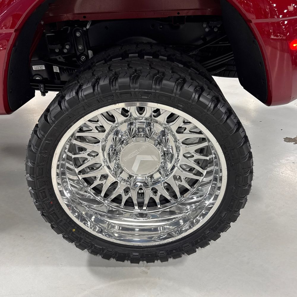 2025 Ford F-350 Super Duty Platinum