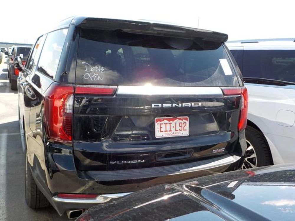 2025 GMC Yukon XL Denali