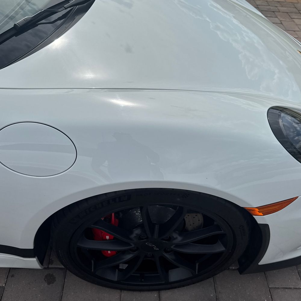 2016 Porsche Cayman GT4