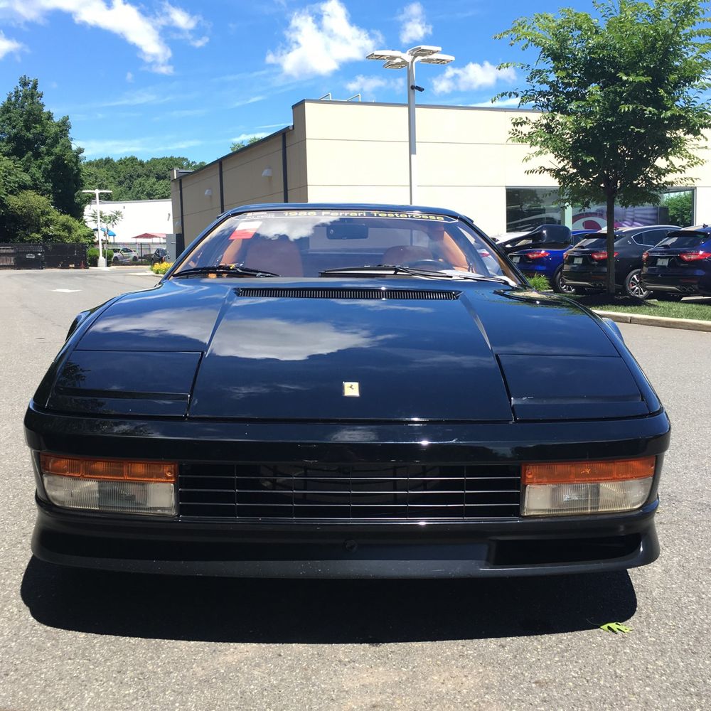 1986 Ferrari Testarossa Flying Mirror