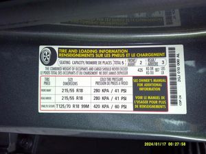 صورة 17 لـ 2025 Volkswagen TAOS SE