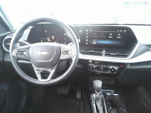 CHEVROLET TRAX LT - 4