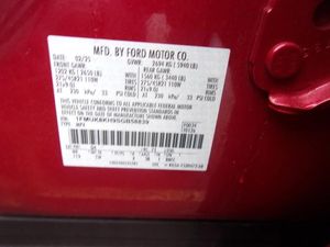 FORD EXPLORER ST-LINE - 7