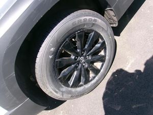 2025 Mazda CX-50 2.5 S PREMIUM PACKAGE thumbnail 11