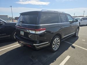 صورة 2 لـ 2024 Lincoln NAVIGATOR RESERVE