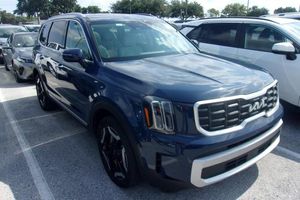 صورة مصغرة 15 لـ 2025 KIA TELLURIDE S