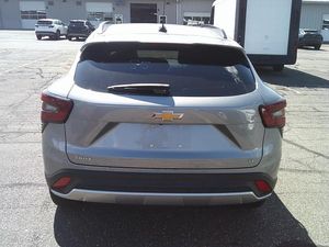 صورة 22 لـ 2025 Chevrolet TRAX LT