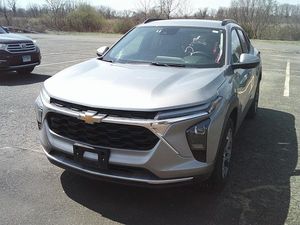 CHEVROLET TRAX LT - 1