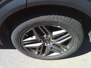 FORD EXPLORER ST-LINE - 9