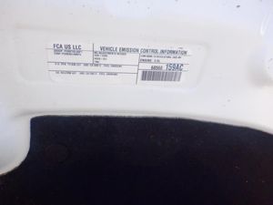 CHRYSLER VOYAGER LX - 7