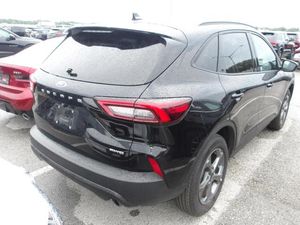 FORD ESCAPE ST-LINE - 2
