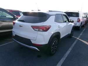 CHEVROLET TRAILBLAZER LT - 2