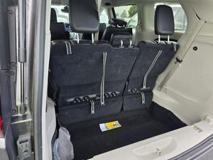 CHRYSLER PACIFICA TOURING L - 6