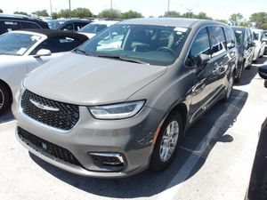 CHRYSLER PACIFICA TOURING L - 1