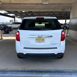 2010 Chevrolet EQUINOX LS 照片 4
