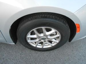 CHRYSLER PACIFICA TOURING L - 10