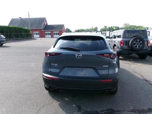 صورة 23 لـ 2025 Mazda CX-30 2.5 S CARBON EDITION