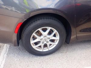 CHRYSLER PACIFICA TOURING L - 8