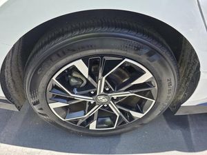 2025 Hyundai SONATA SEL 照片 11