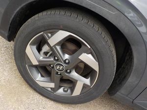 HYUNDAI VENUE SEL - 9