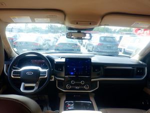 FORD EXPEDITION MAX XLT - 4