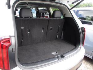 صورة 6 لـ 2025 KIA TELLURIDE S