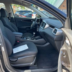 2020 KIA SORENTO LX thumbnail 25