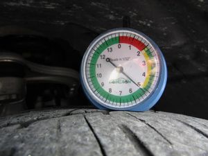 MERCEDES-BENZ C-CLASS - 10