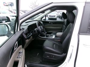 KIA CARNIVAL LXS - 3